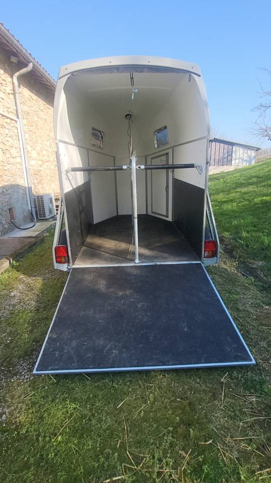 Trailer Bockmann Duo esprit Silver+Black 2 Cavalli 2022 Occasione