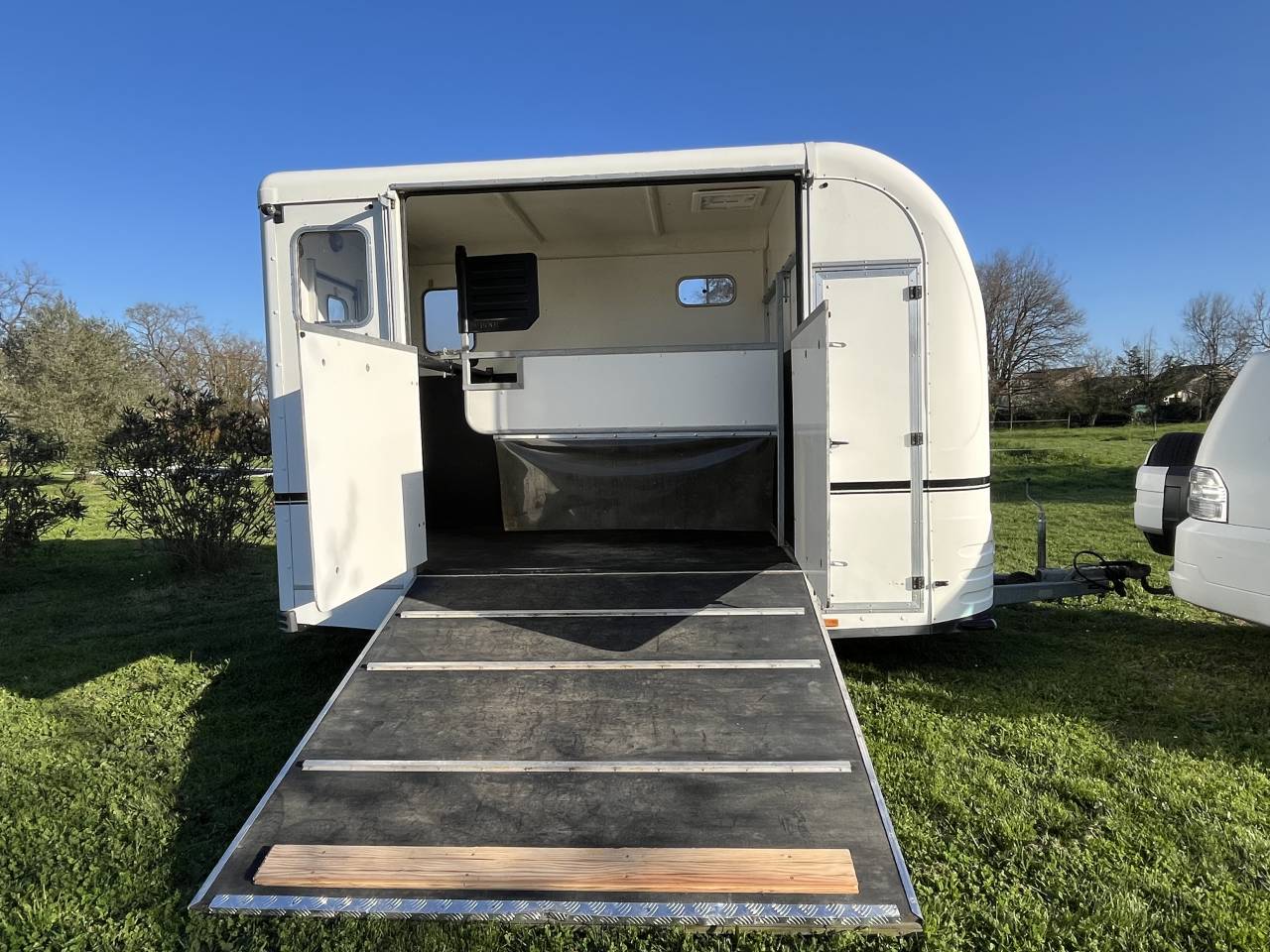 Trailer Equi-Trek LTD SPL 1 2 Cavalli 2014 Occasione