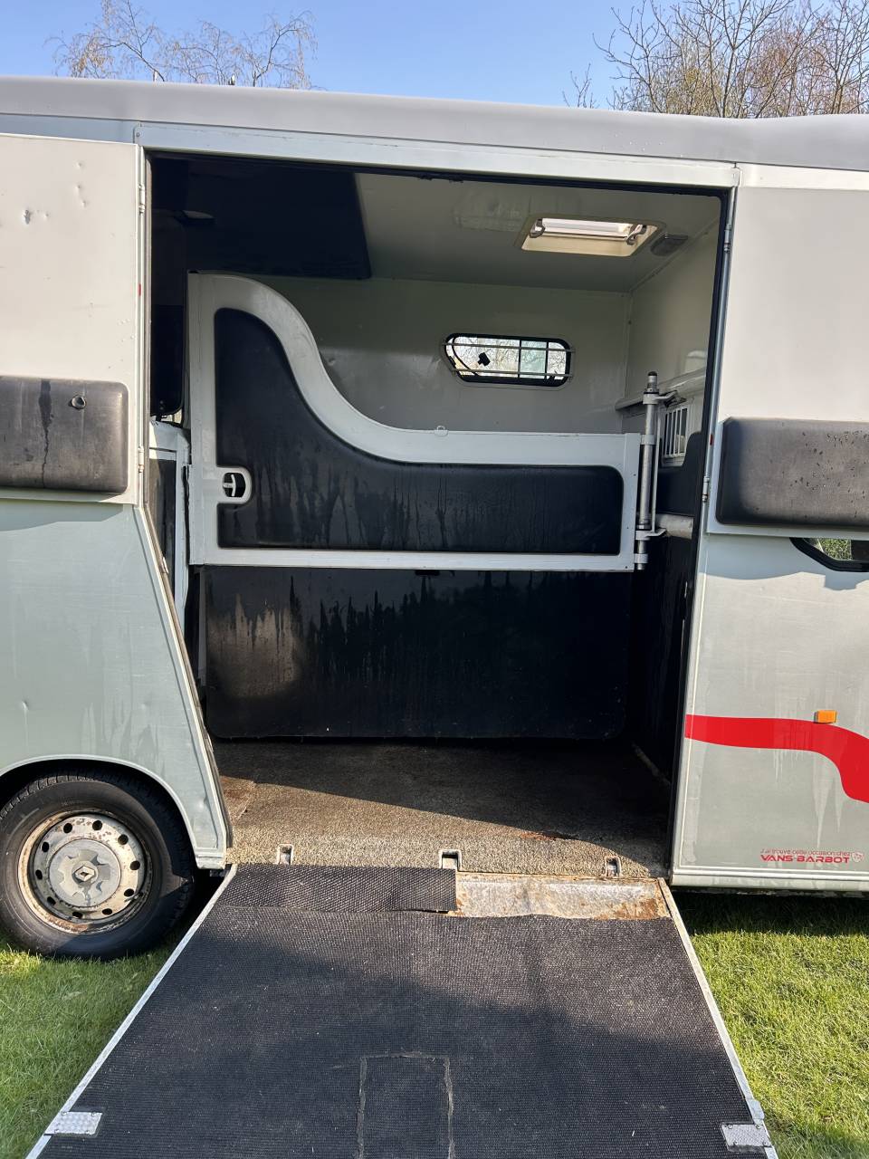 Van per Cavalli Renault Master 2 2006 Occasione