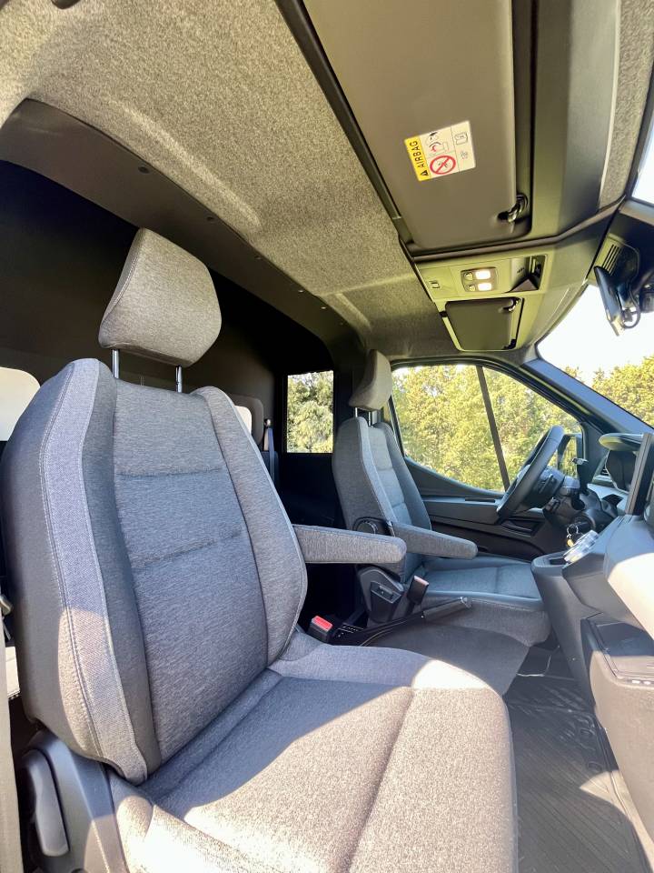 Van per Cavalli AKX  2026 Nuovo