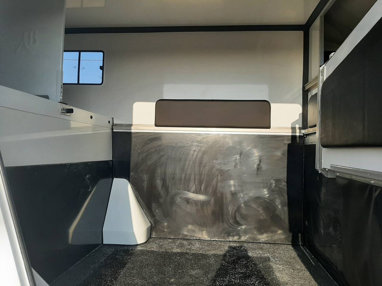 Van per Cavalli Renault Master 2022 Occasione