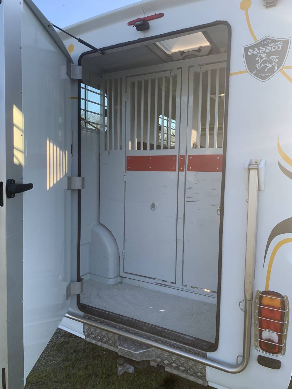 Van per Cavalli Barbot Renault MASTER 2.3L DCI 165CV TWIN TURBO 2016 Occasione