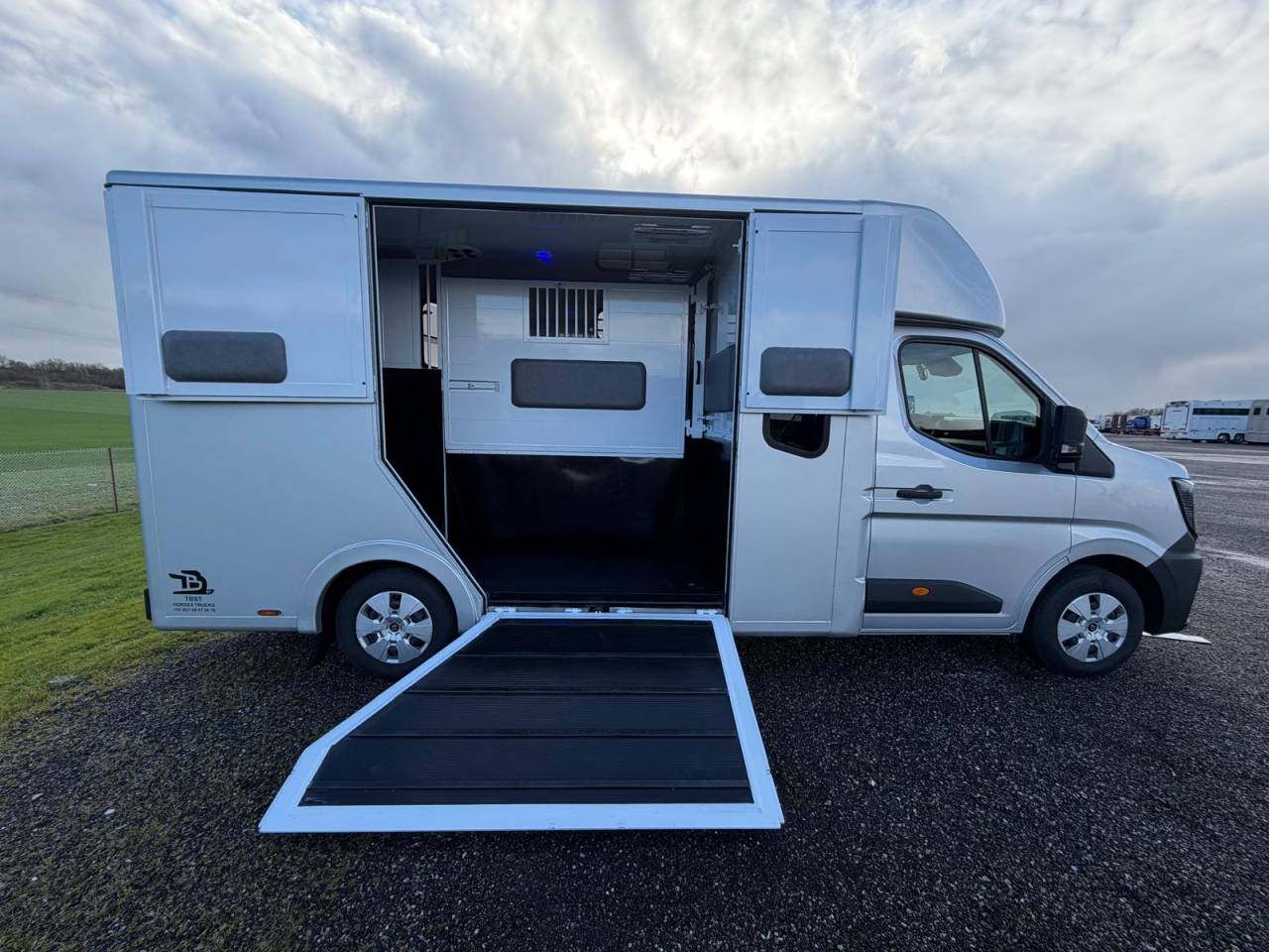 Van per Cavalli TBST Renault Master 2026 Nuovo