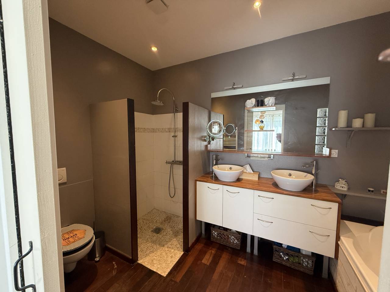 Propriet&agrave; equestre In vendita Gironde