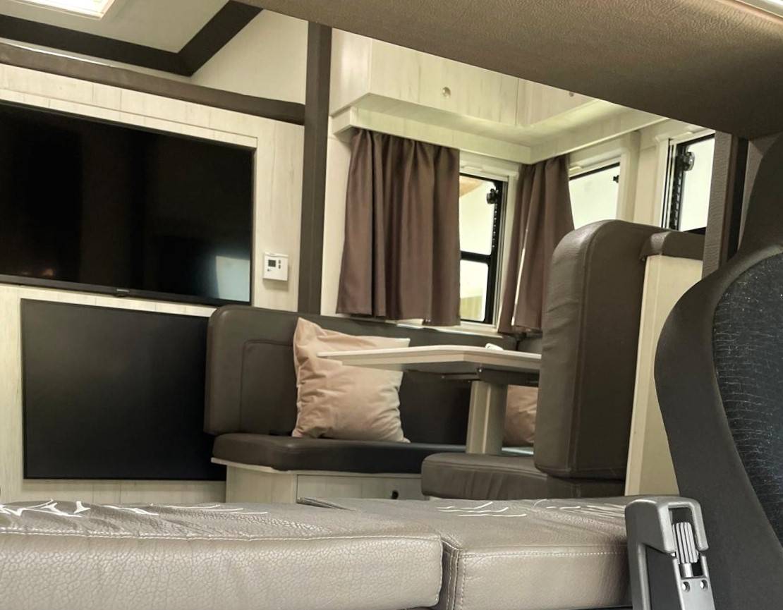 Camion per Cavalli Mercedes MERCEDES-BENZ 0 Occasione