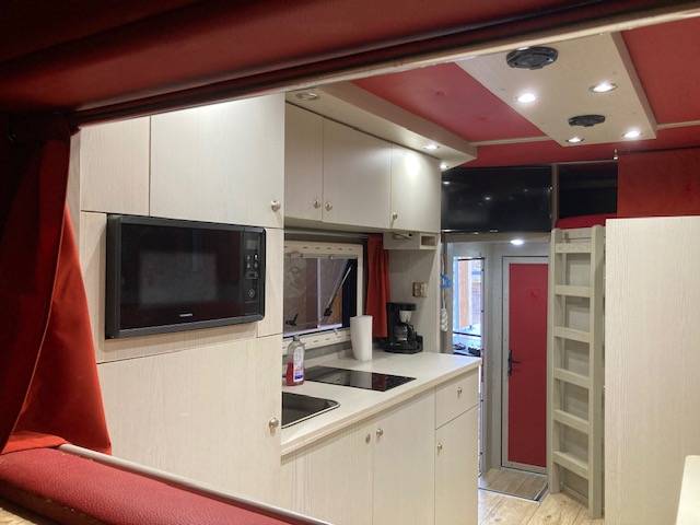 Camion per Cavalli Renault 44HH1 2011 Occasione