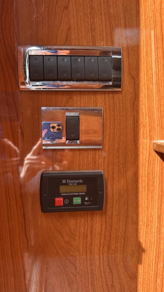 VAN IVECO OAKLEY 4 cavalli con living 