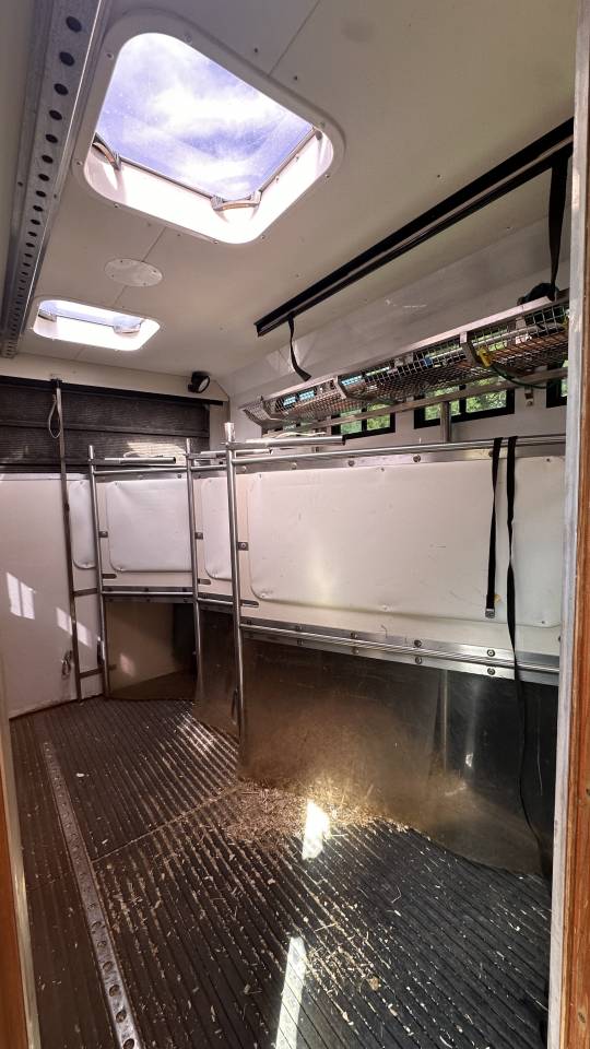 VAN IVECO OAKLEY 4 cavalli con living 