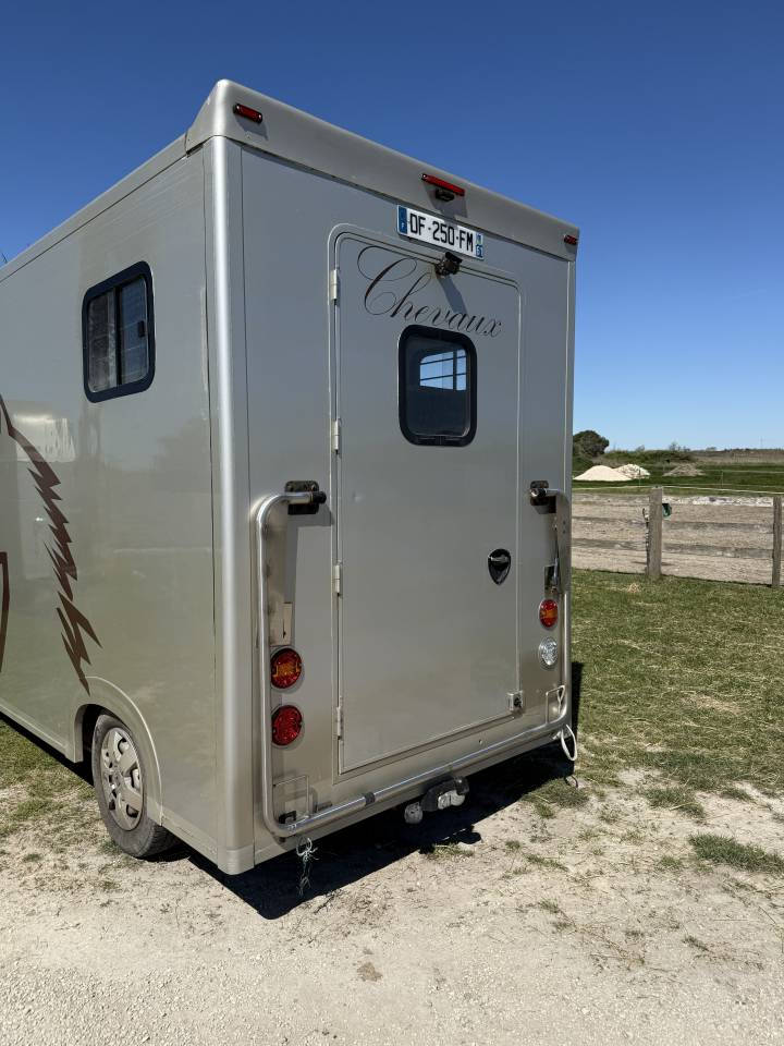 Van per Cavalli Renault Renault Master 2014 Occasione