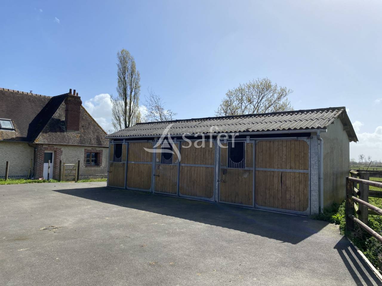 Propriet&agrave; equestre In vendita Calvados