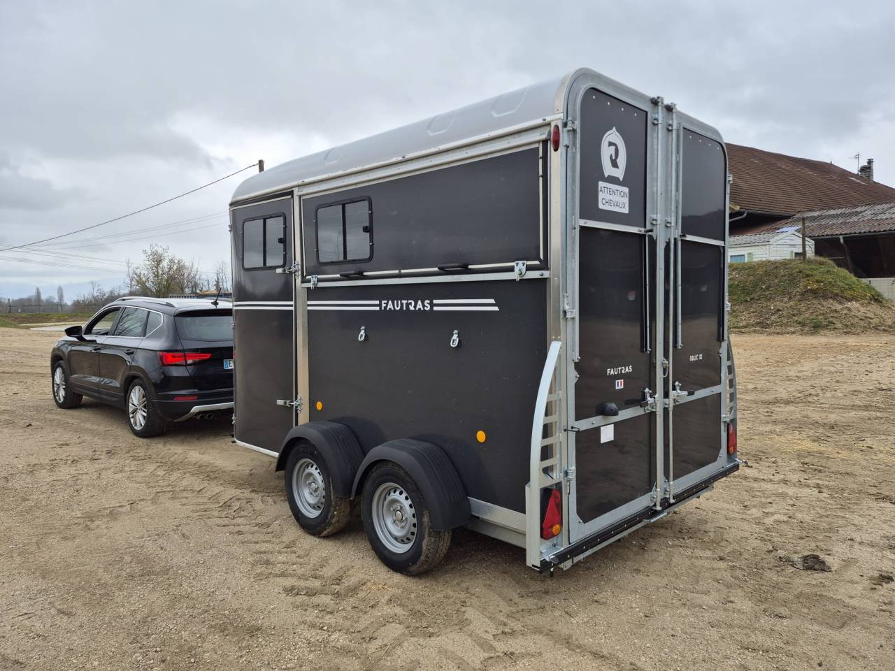 Trailer Fautras Oblic X2 2 Cavalli 2026 Nuovo