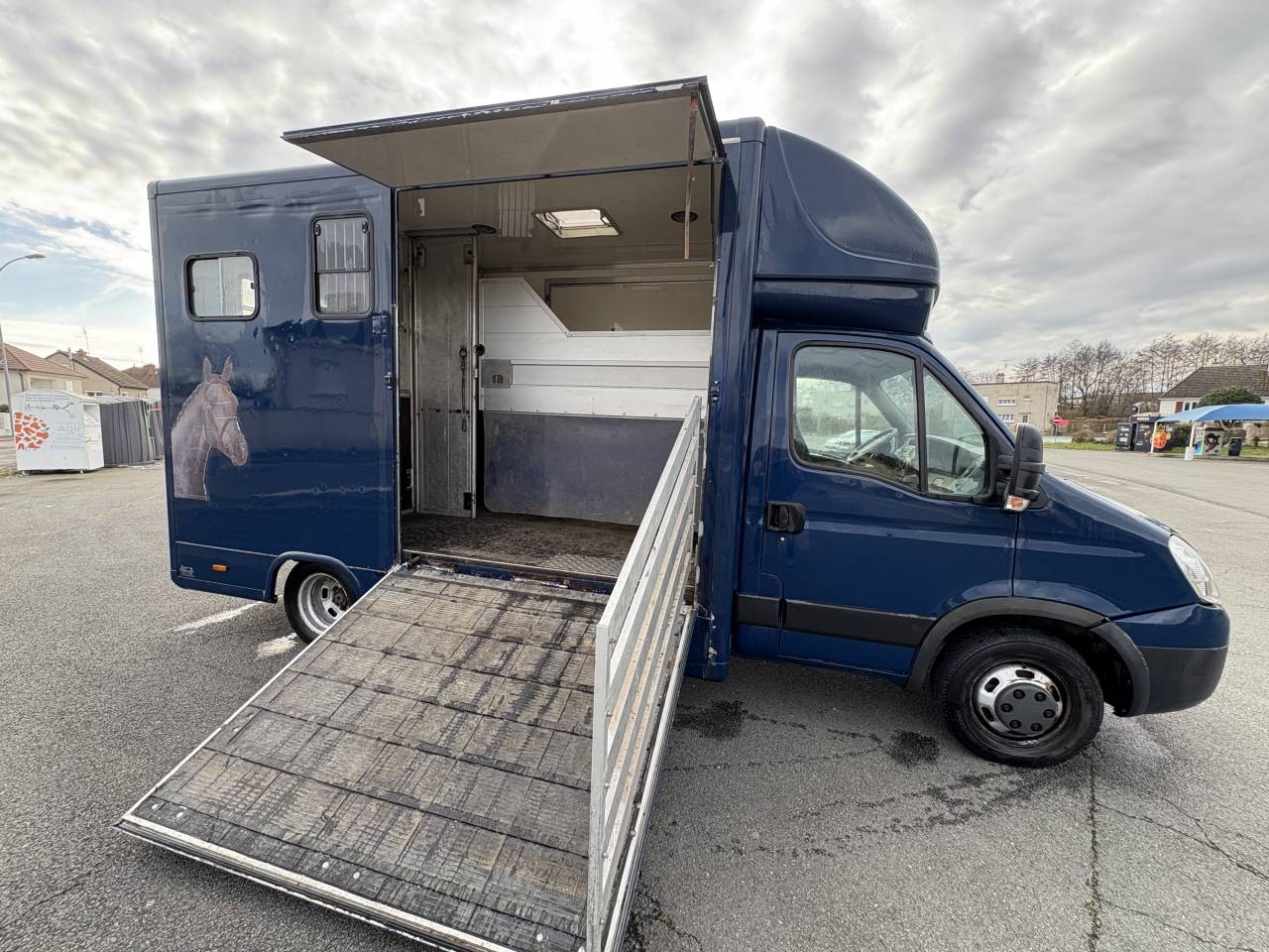 Van per Cavalli Iveco  2009 Occasione