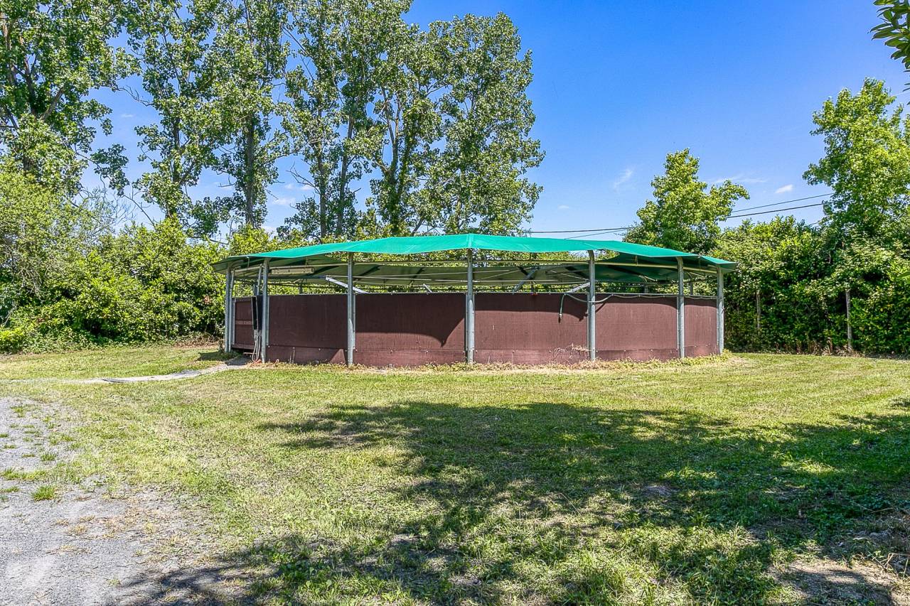 Scuderia per proprietari In vendita Hautes-Pyr&eacute;n&eacute;es