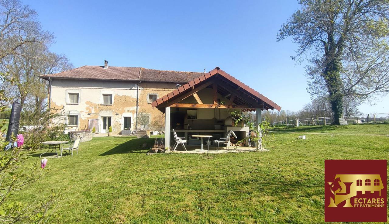 Scuderia per proprietari In vendita Is&egrave;re