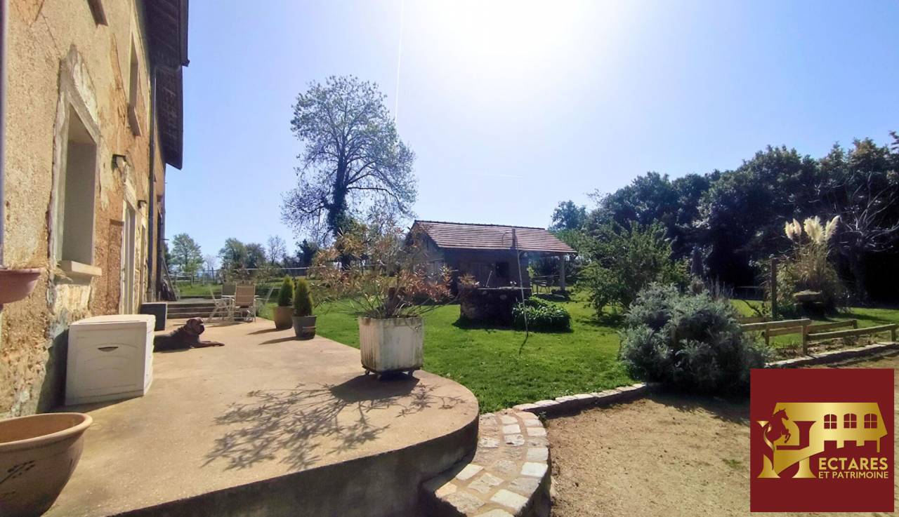 Scuderia per proprietari In vendita Is&egrave;re