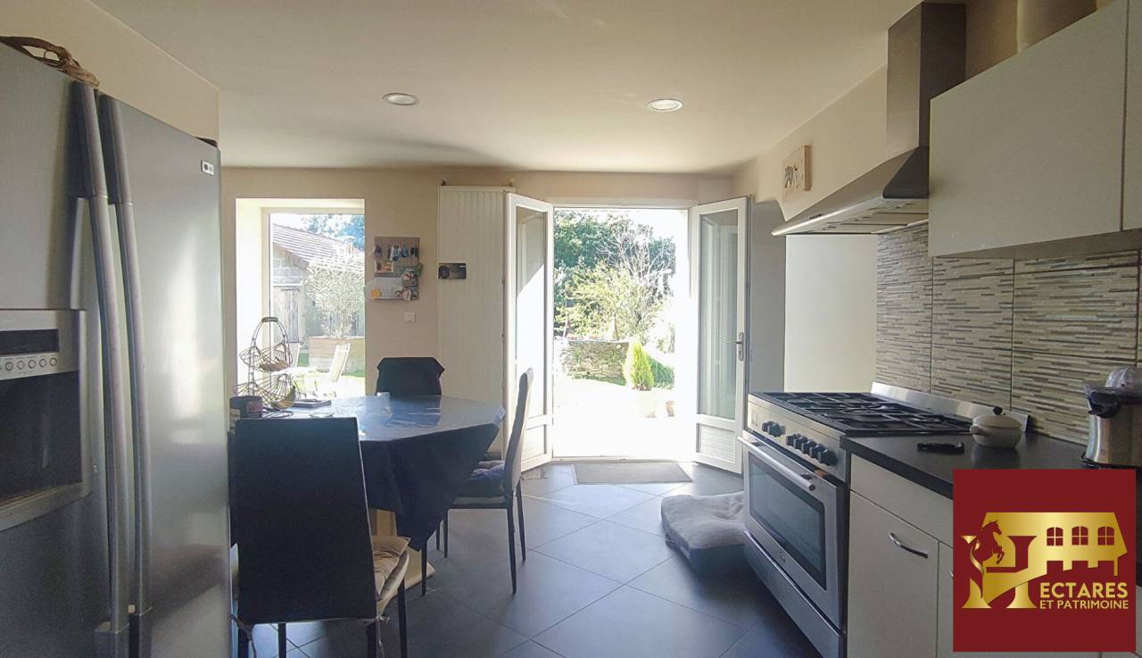 Scuderia per proprietari In vendita Is&egrave;re