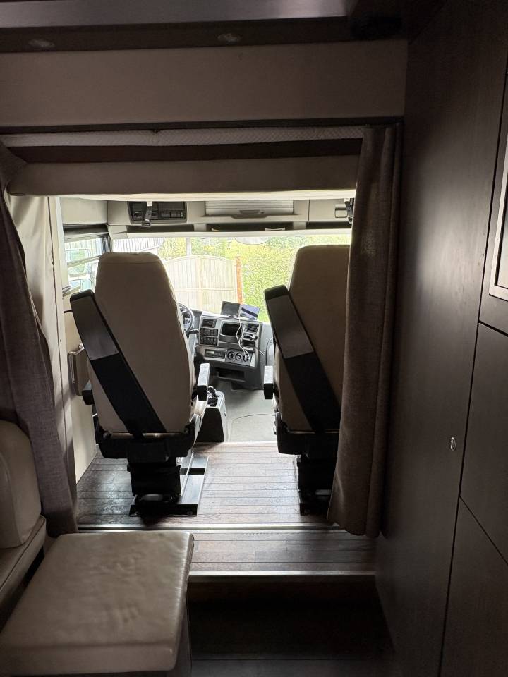 Camion per Cavalli Renault MAGNUM STX 2011 Occasione