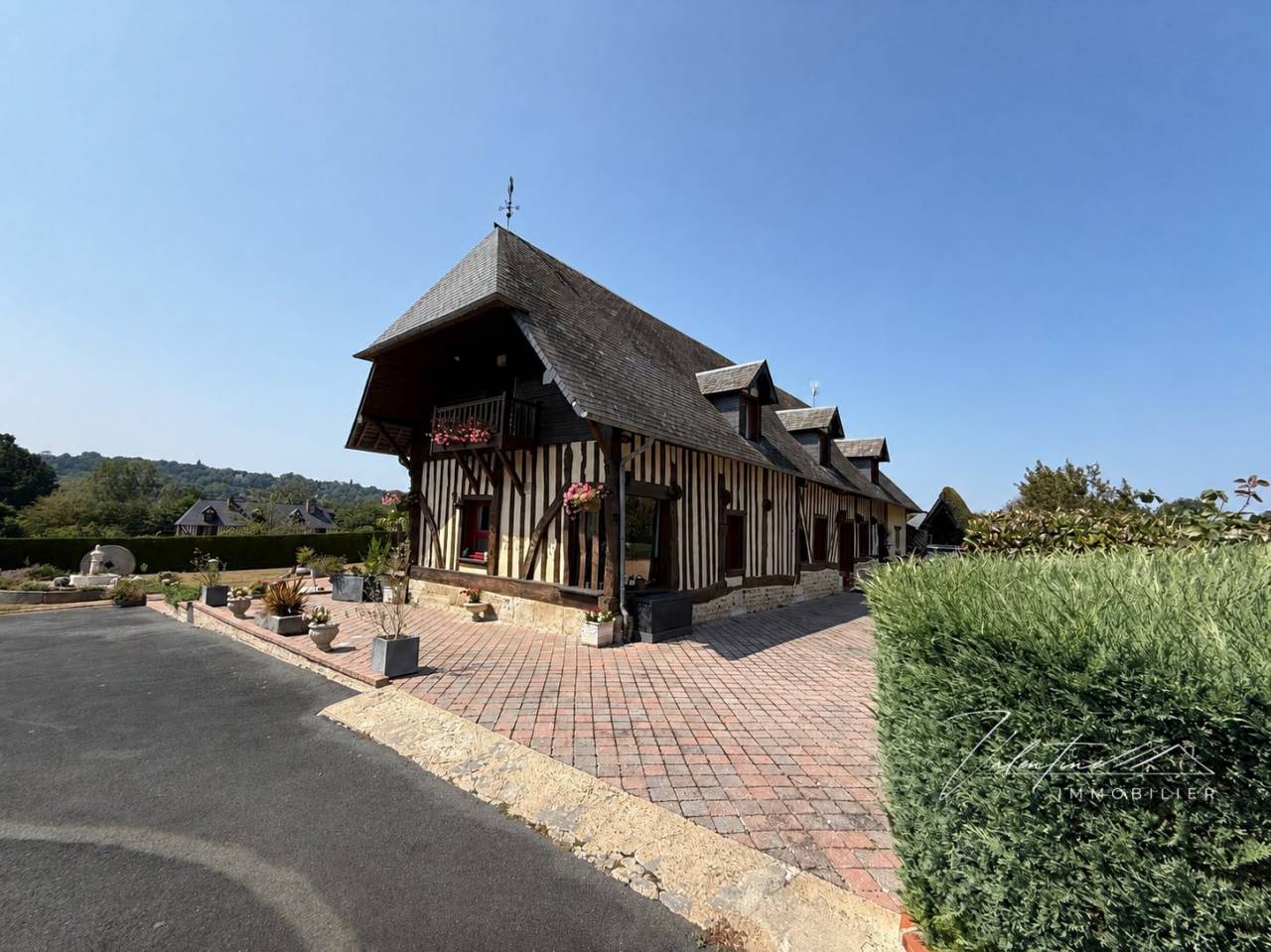 Propriet&agrave; equestre In vendita Calvados