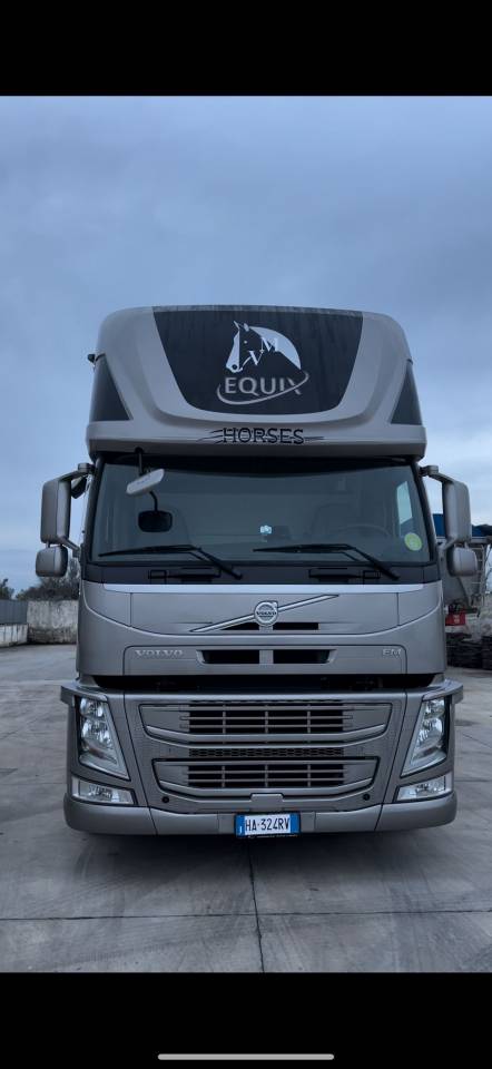 Volvo FM 410 9 HORSES LIVING 2014 Euro 6
