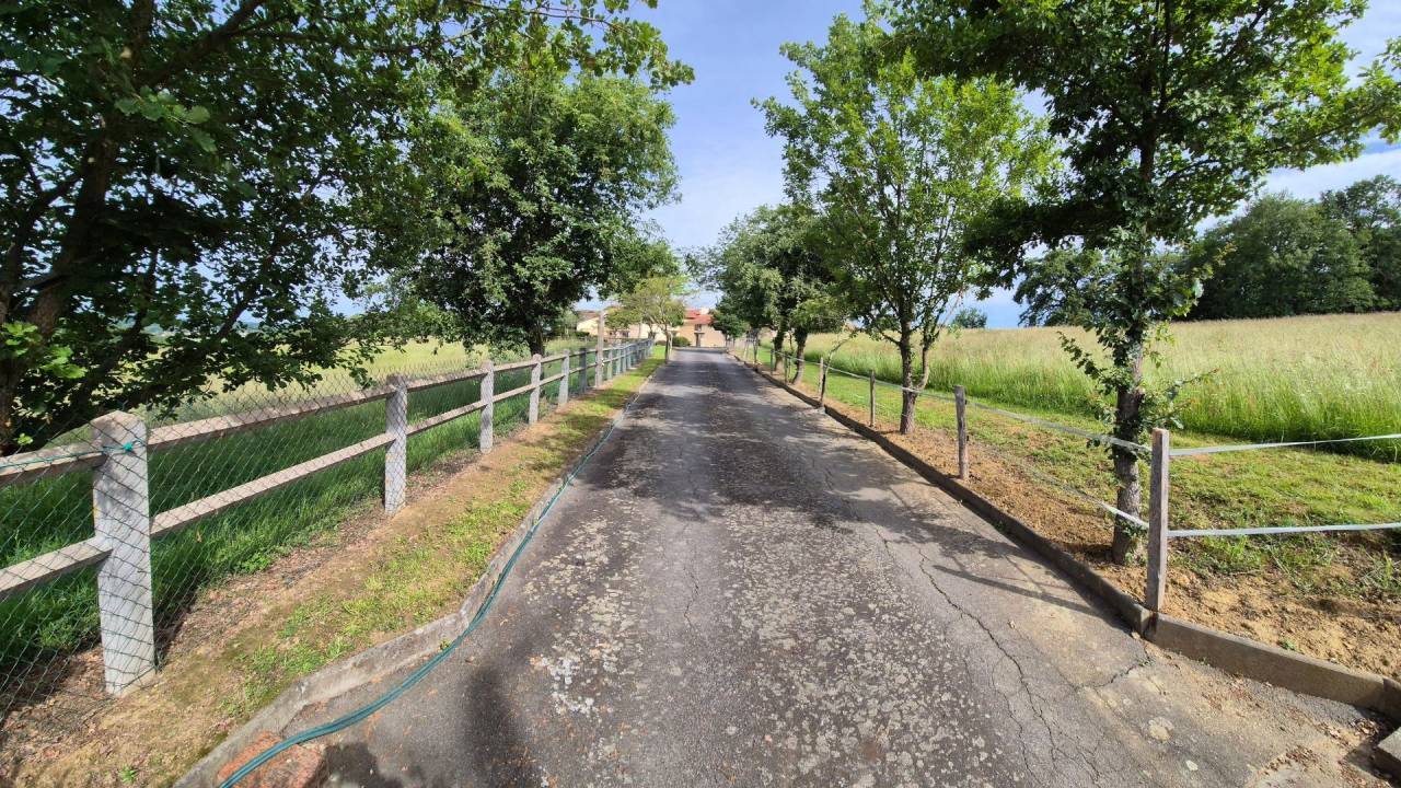 Propriet&agrave; equestre In vendita Haute-Garonne