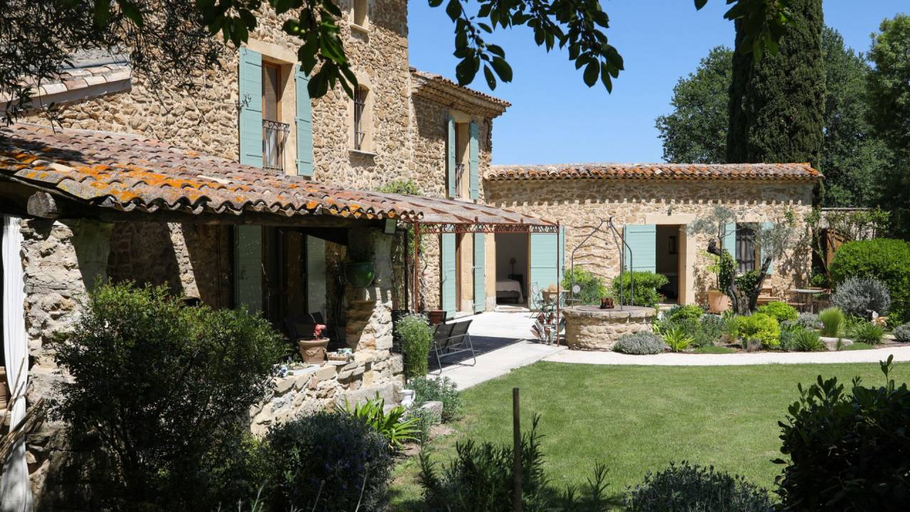 Propriet&agrave; equestre In vendita Vaucluse