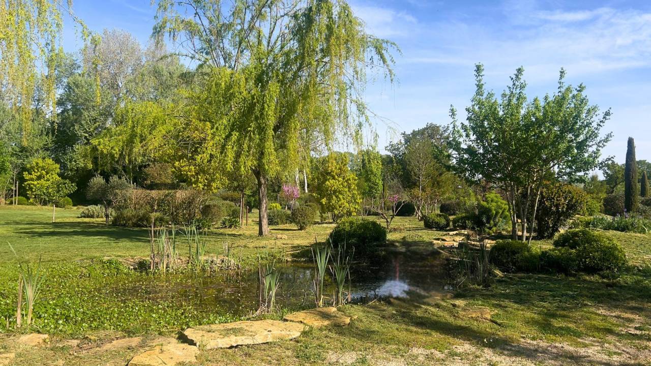 Propriet&agrave; equestre In vendita Vaucluse