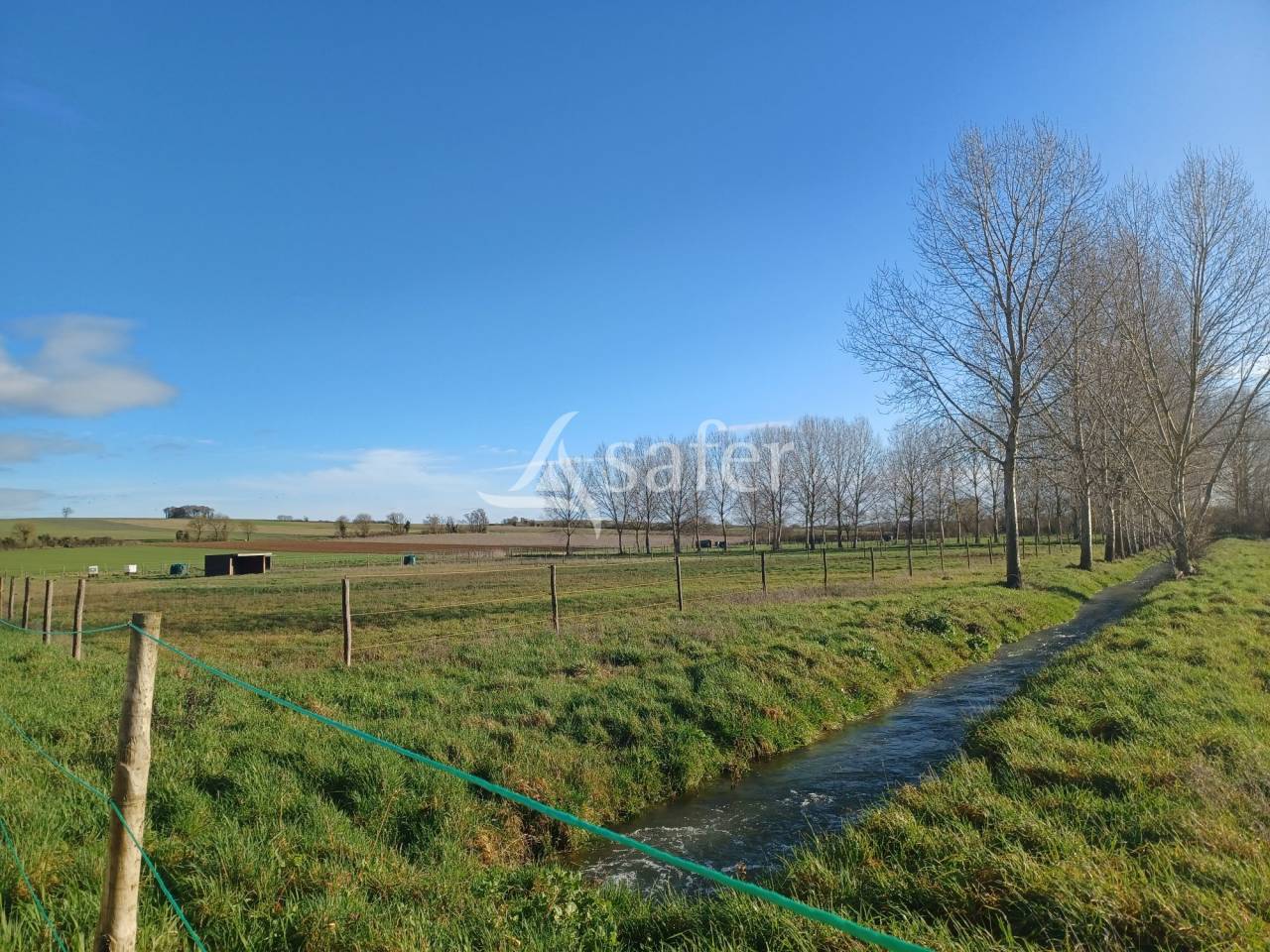 Propriet&agrave; equestre In vendita Charente
