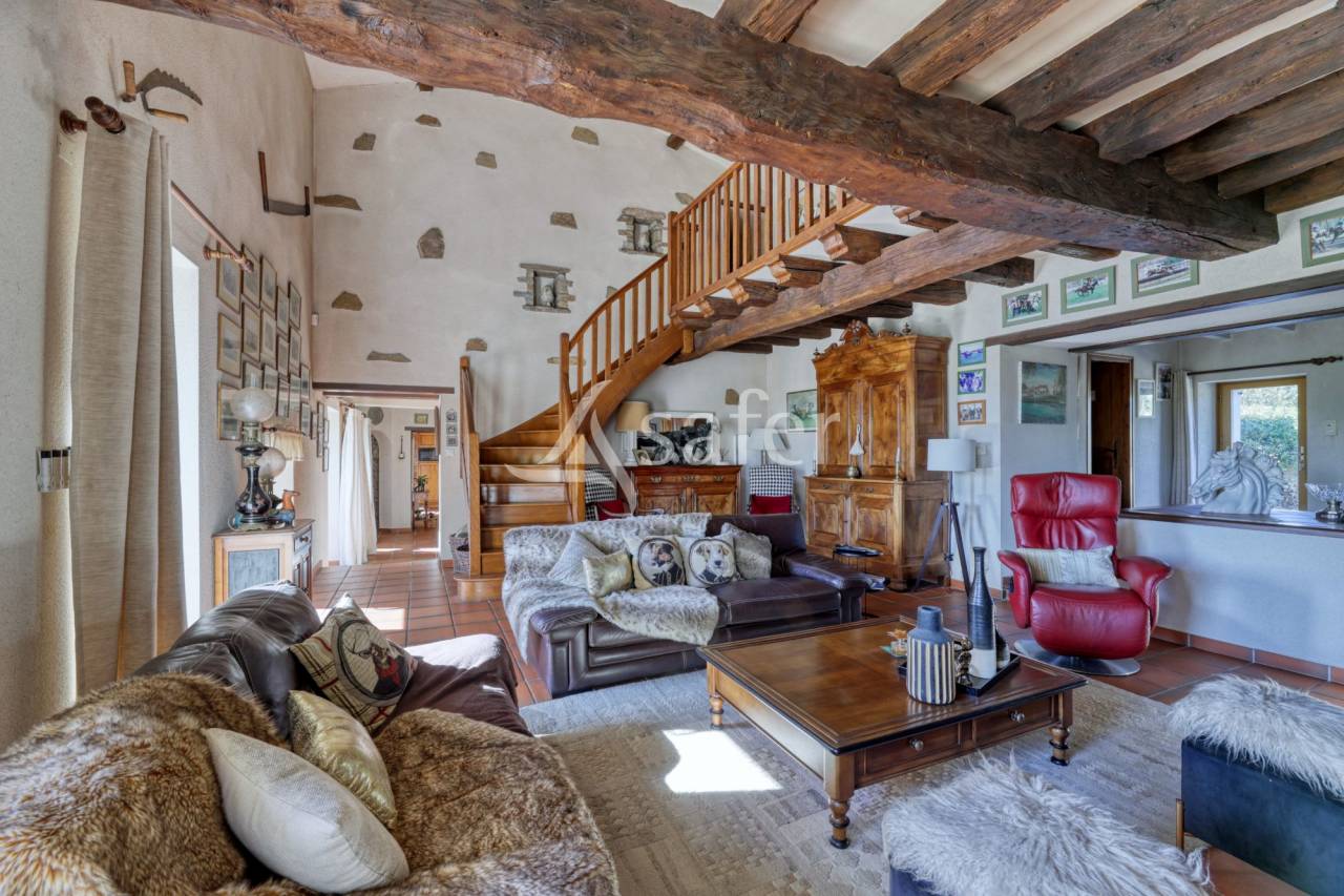 Propriet&agrave; equestre In vendita Vend&eacute;e