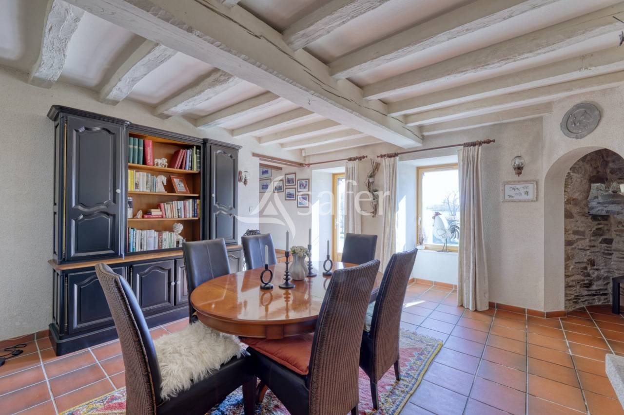 Propriet&agrave; equestre In vendita Vend&eacute;e