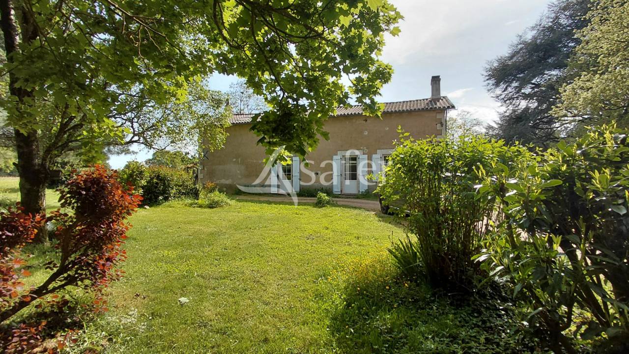 Propriet&agrave; equestre In vendita Deux-S&egrave;vres
