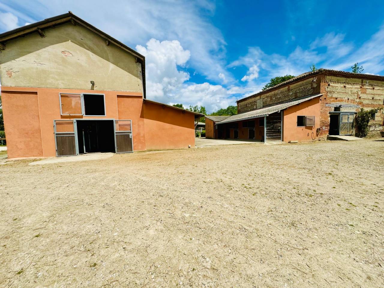 Propriet&agrave; equestre In vendita Tarn-et-Garonne