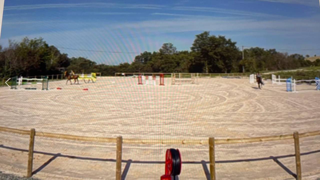 Centro di stagione cavallo In vendita Haute-Garonne